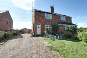 Kirton Road, Messingham, Scunthorpe, DN17 3RD