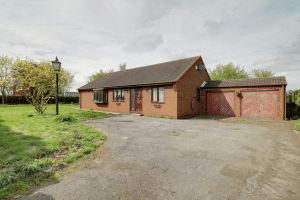 Pasture Lane, Amcotts, Scunthorpe, DN17 4AW