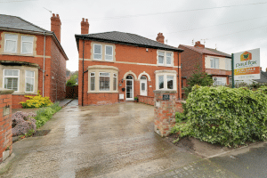 Lea Road, Gainsborough, Lincolnshire, DN21 1AR