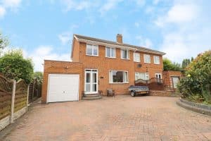 Sidsaph Hill, Walkeringham, Doncaster, DN10 4HP